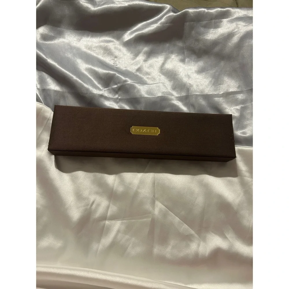 Coach Vintage Brown Jewelry Presentation Box Gold Logo Plaque Necklace Case